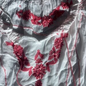 Free People cute boho embroidery top. Coral & white.